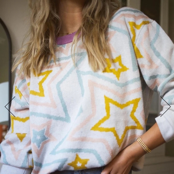 NWT Splendid Ziggy Star Oversized Crewneck Sweater White Blue Yellow Size Small - Picture 2 of 13